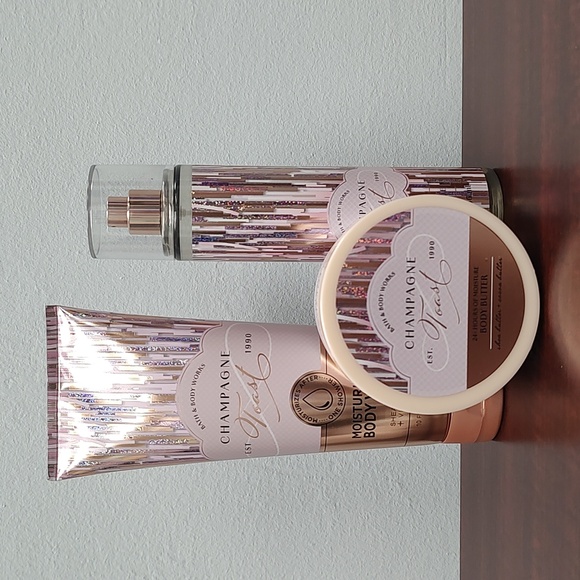 Bath & Body Works 3 Piece "CHAMPAGNE TOAST" Body Care Bundle Gift Set - Picture 2 of 6